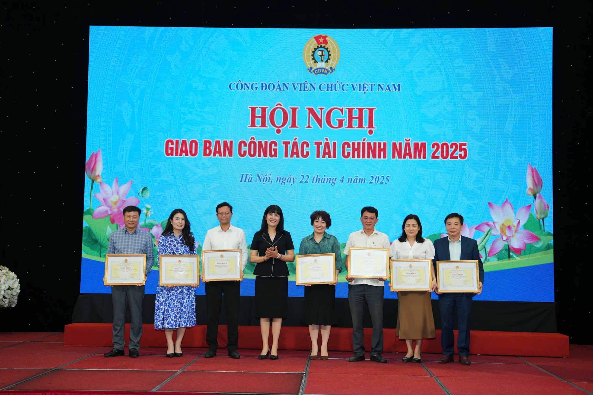 Công đoàn Viên chức Việt Nam tổ chức Hội nghị giao ban công tác tài chính năm 2025