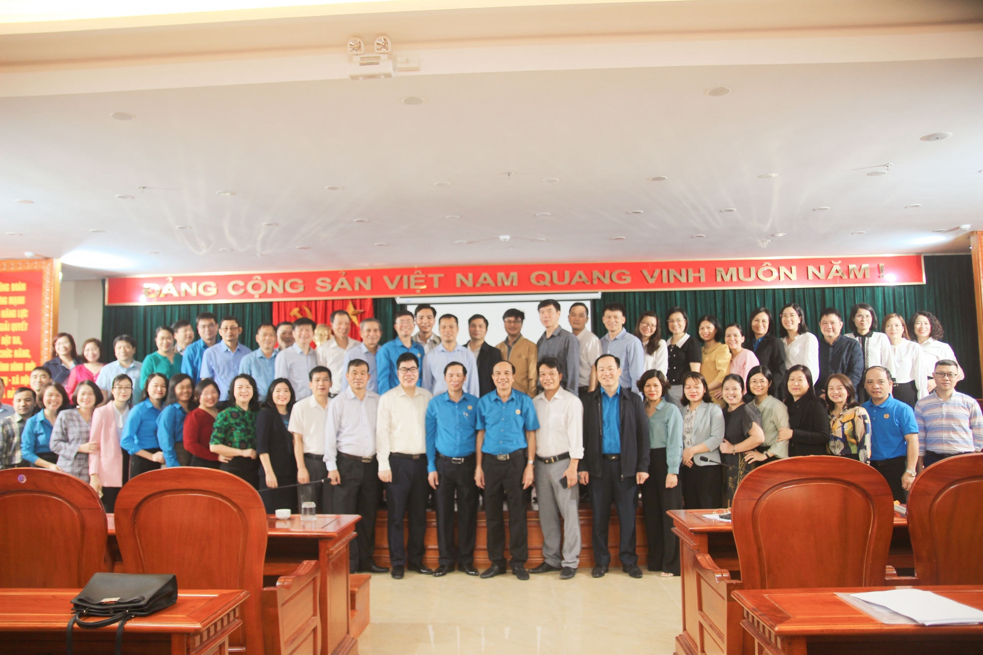 CĐVC tỉnh Nam Định thông tin kết quả Đại hội XIII Công đoàn Việt Nam và tập huấn huấn công đoàn năm 2023