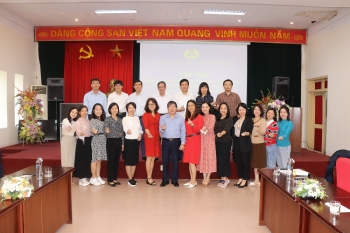 Công đoàn Cơ quan Công đoàn Viên chức Việt Nam Gặp mặt cán bộ nữ nhân ngày 20/10