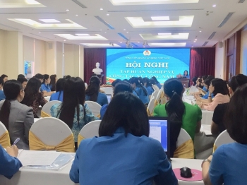Tổng Liên đoàn Lao động Việt Nam tổ chức  tập huấn nghiệp vụ công tác nữ công công đoàn năm 2022