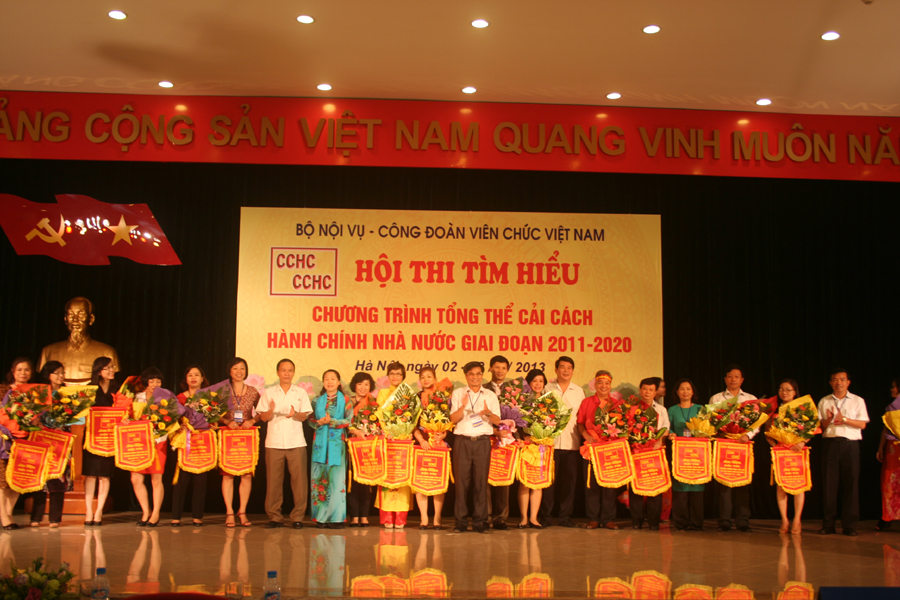 Chặng đường 5 năm thực hiện Nghị quyết Đại hội IV Công đoàn Viên chức Việt Nam