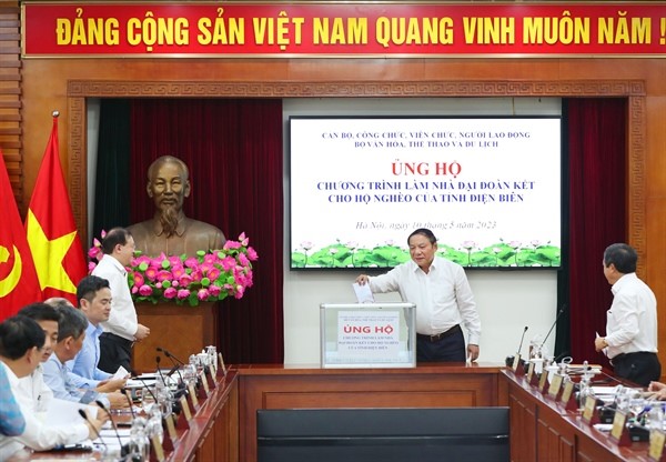 Công đoàn Bộ VH,TT&DL phát động ủng hộ Chương trình xây nhà đại đoàn kết cho hộ nghèo của tỉnh Điện Biên