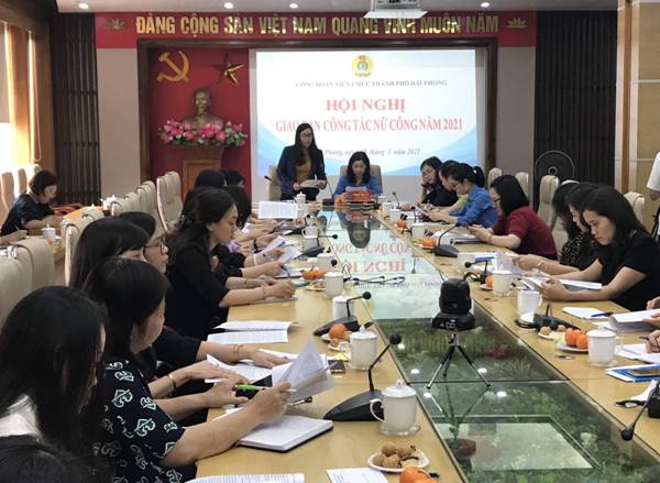 CĐVC thành phố Hải Phòng tổ chức Hội nghị giao ban công tác nữ công năm 2021