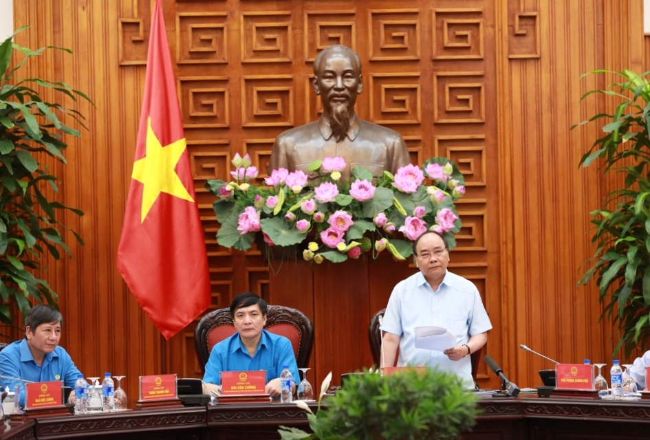 Thủ tướng Nguyễn Xuân Phúc làm việc với Đoàn Chủ tịch Tổng Liên đoàn